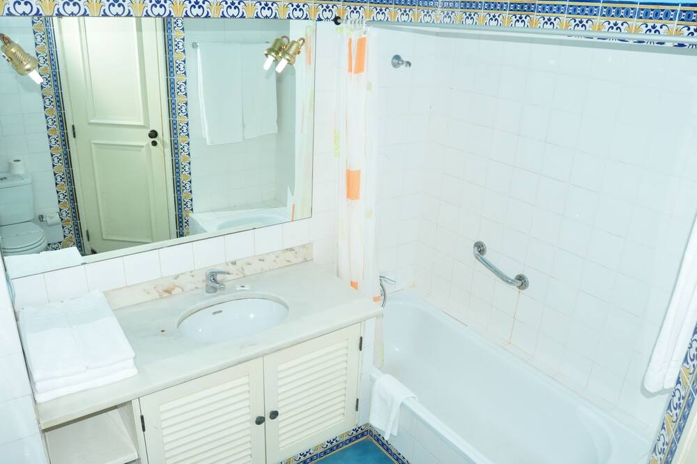 Photo of Bathroom in Vilamoura