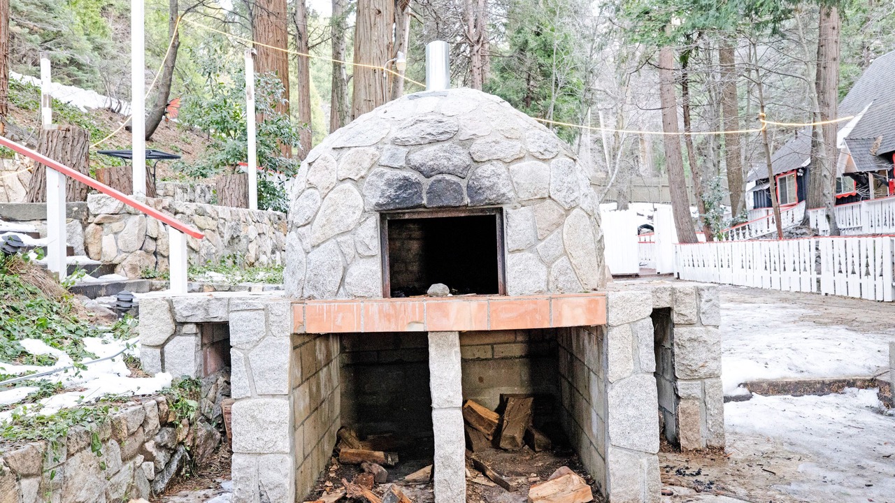 Photo of Outdoor in Lake Arrowhead