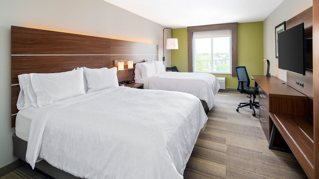 Photo of Bedroom in Dinuba