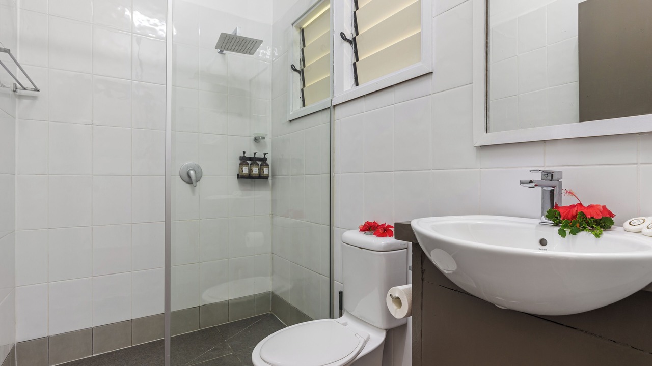 Photo of Bathroom in Beachcomber Island