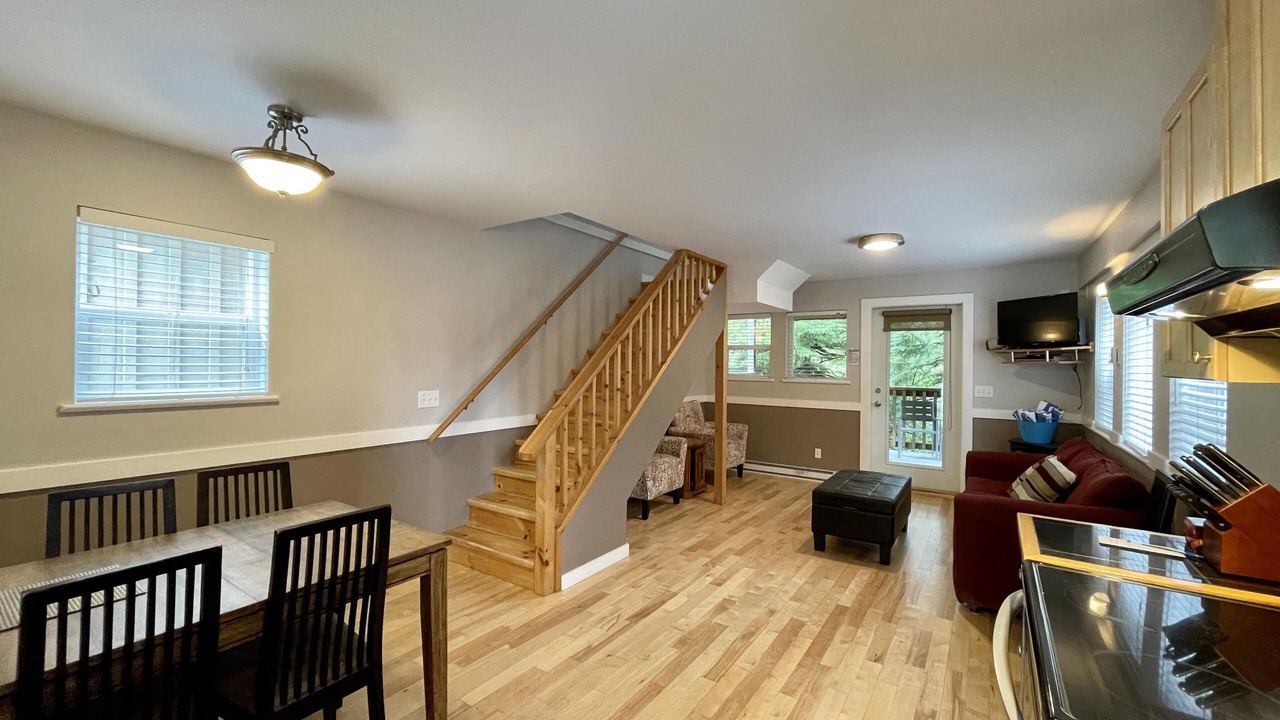Photo of Livingroom in Ucluelet