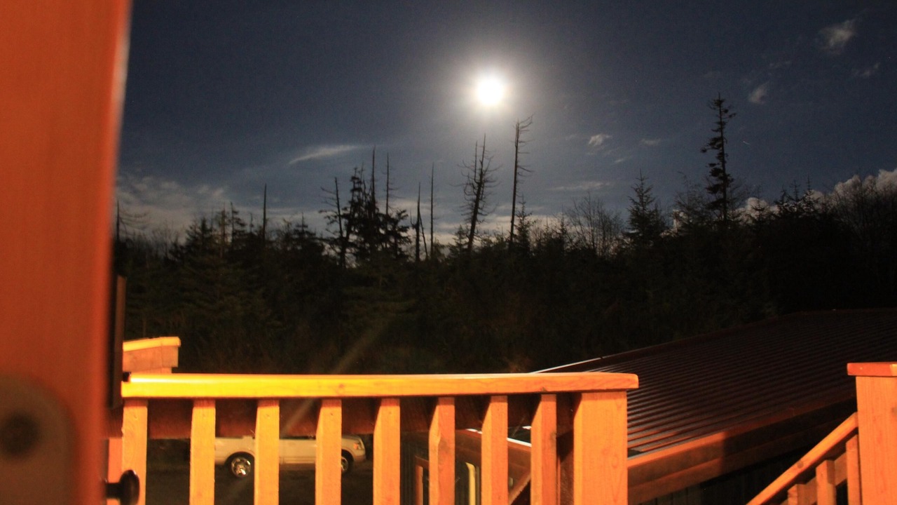 Photo of Patio Balcony in Ucluelet