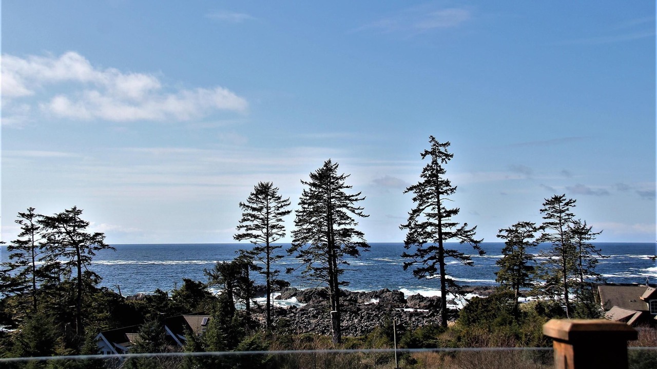 Photo of Patio Balcony in Ucluelet