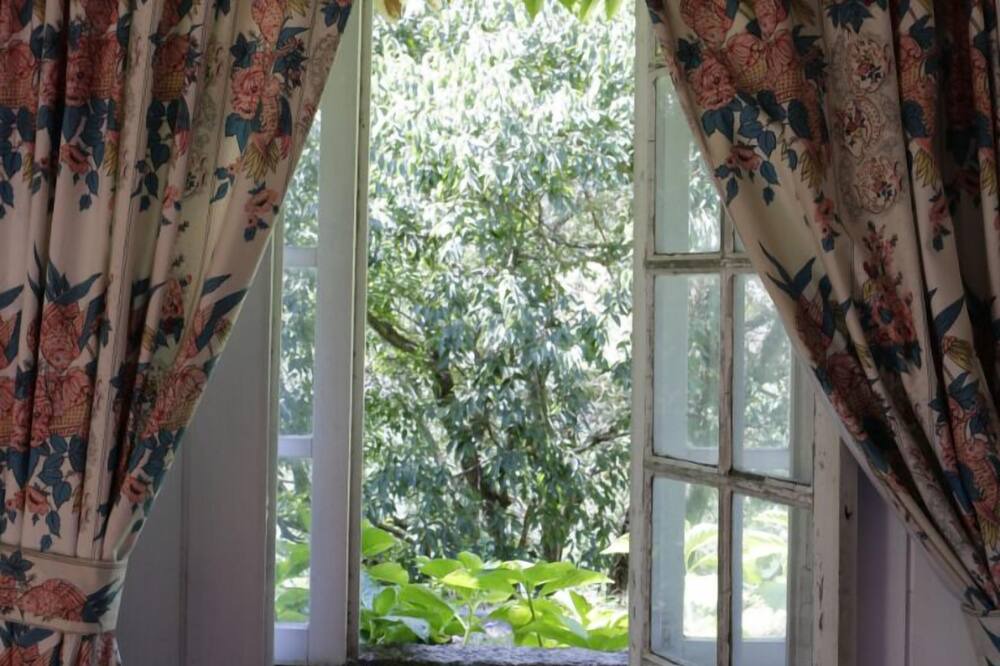 Photo of Bedroom in Resende