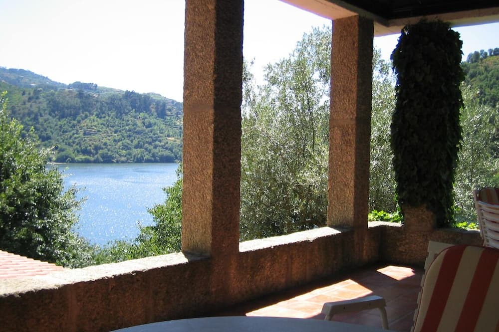 Photo of Patio Balcony in Resende