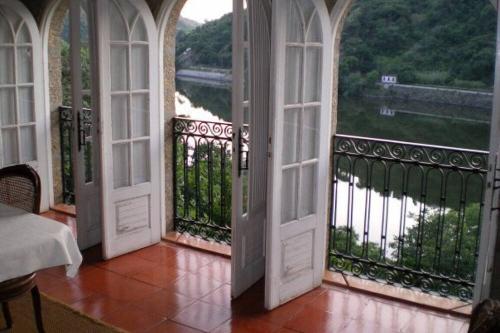 Photo of Patio Balcony in Resende