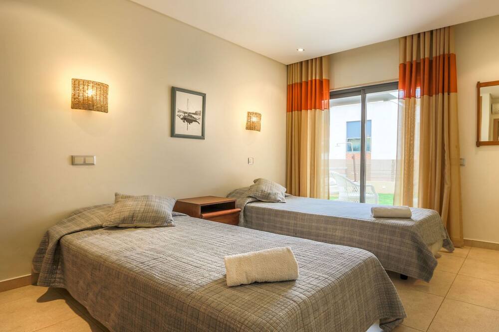 Photo of Bedroom in Mosqueira