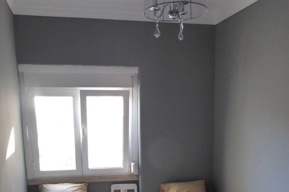 Photo of Bedroom in Parque das Nacoes