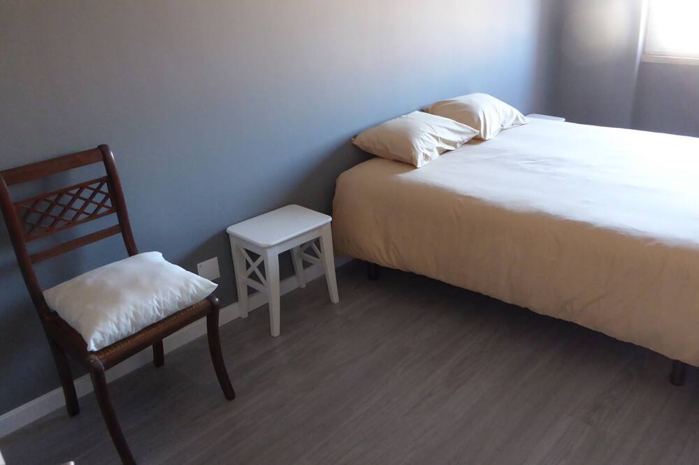 Photo of Bedroom in Parque das Nacoes