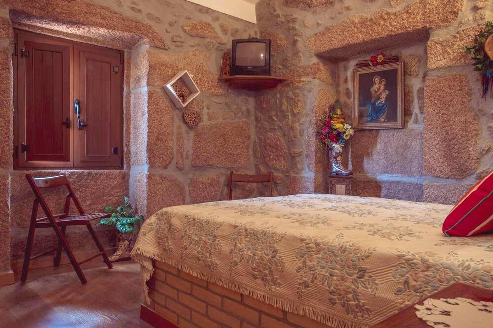 Photo of Bedroom in Vila Ruiva