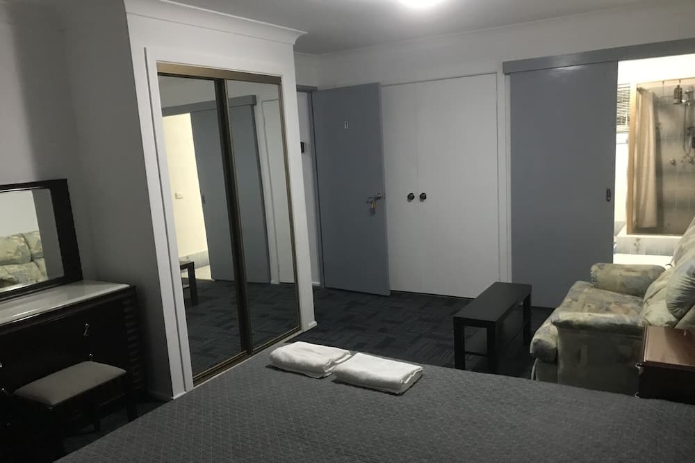 Photo of Others in Nerang