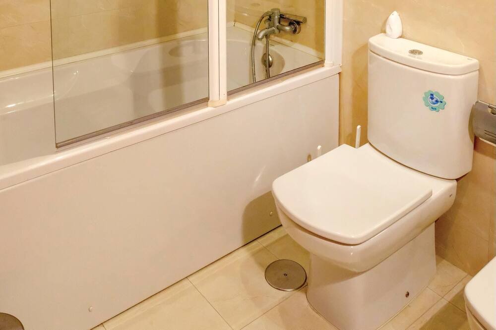 Photo of Bathroom in Atalaia