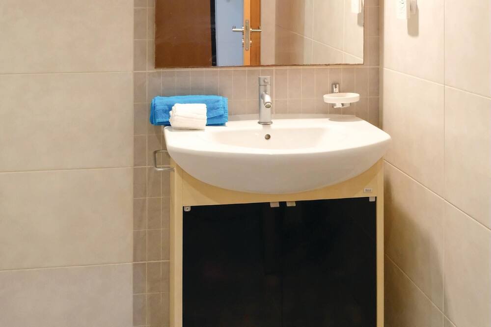 Photo of Bathroom in Atalaia