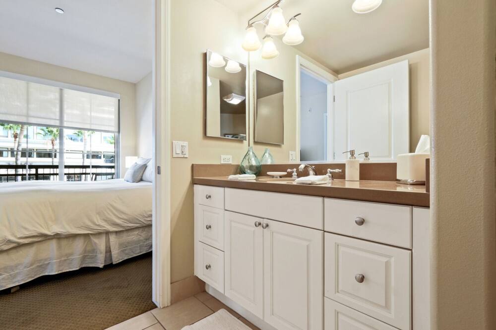 Photo of Bedroom in Downtown
