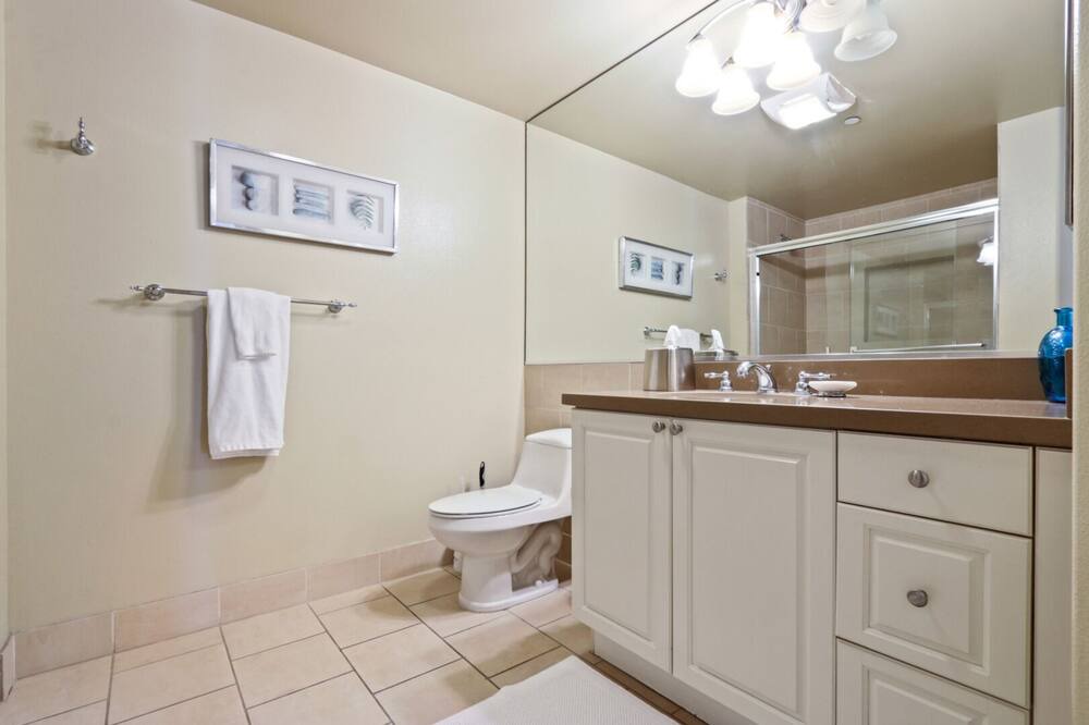 Photo of Bedroom in Downtown