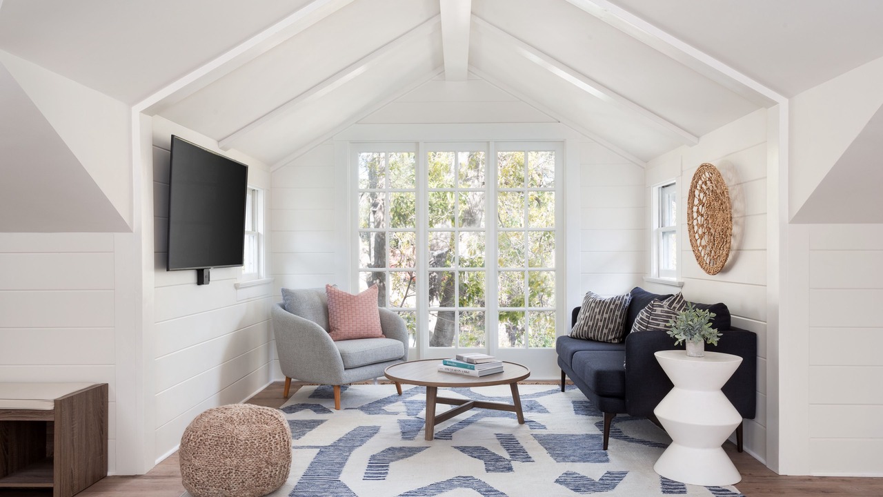 Photo of Bedroom in Santa Barbara Beach