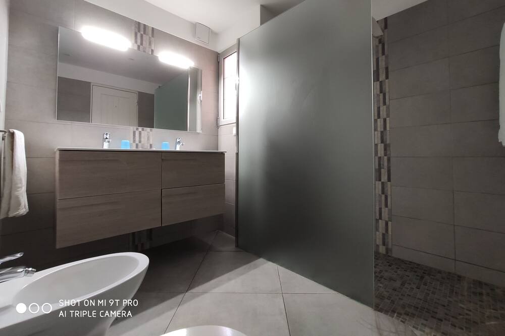 Photo of Bathroom in Mato Serrao