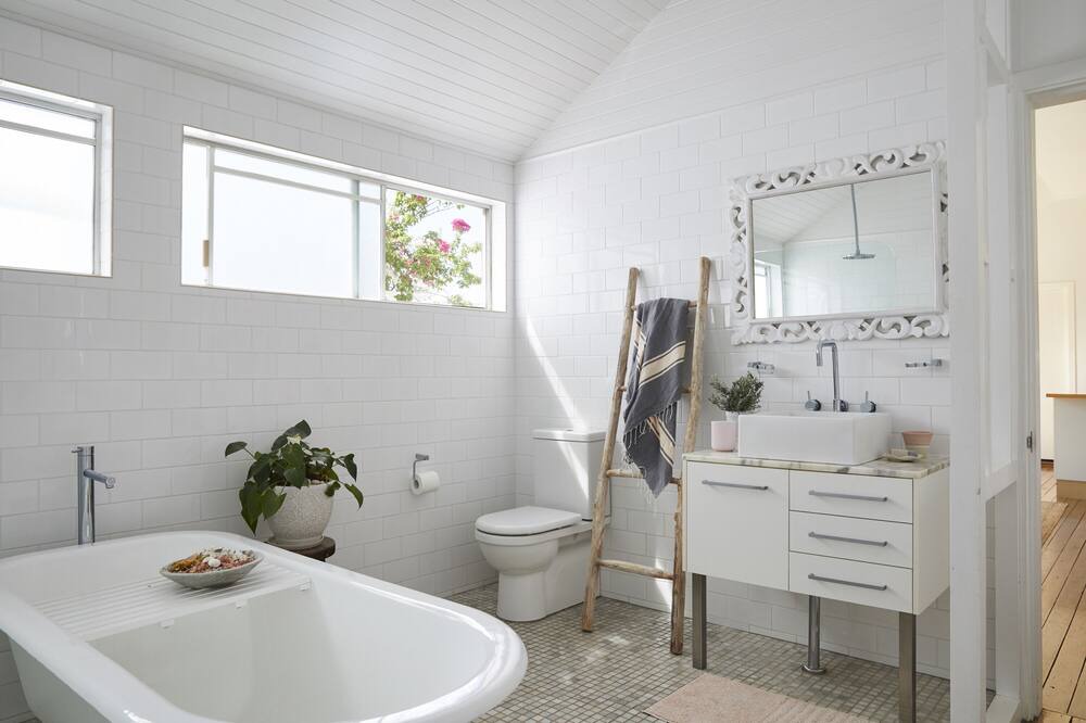 Photo of Bathroom in Talofa