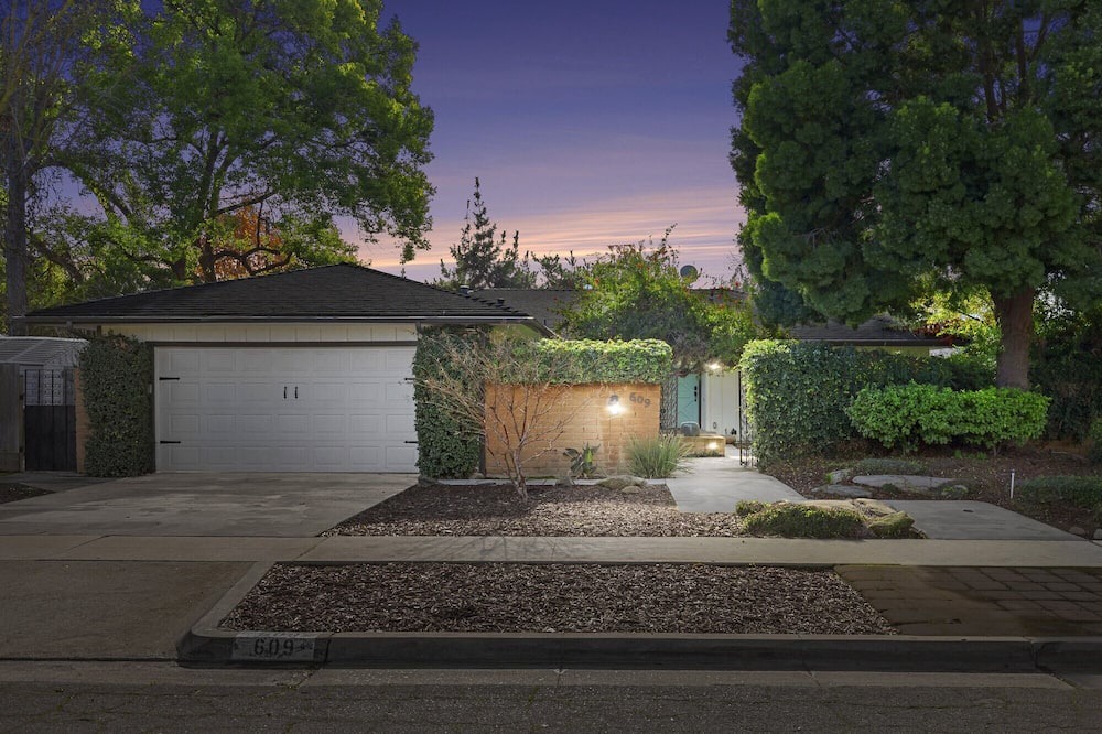 Photo of Outdoor in Fresno