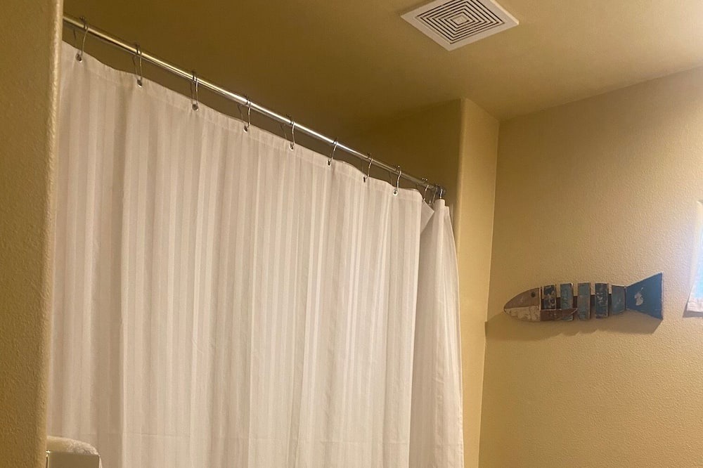 Photo of Bathroom in Thermal