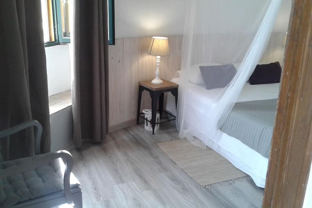 Photo of Bedroom in Mertola