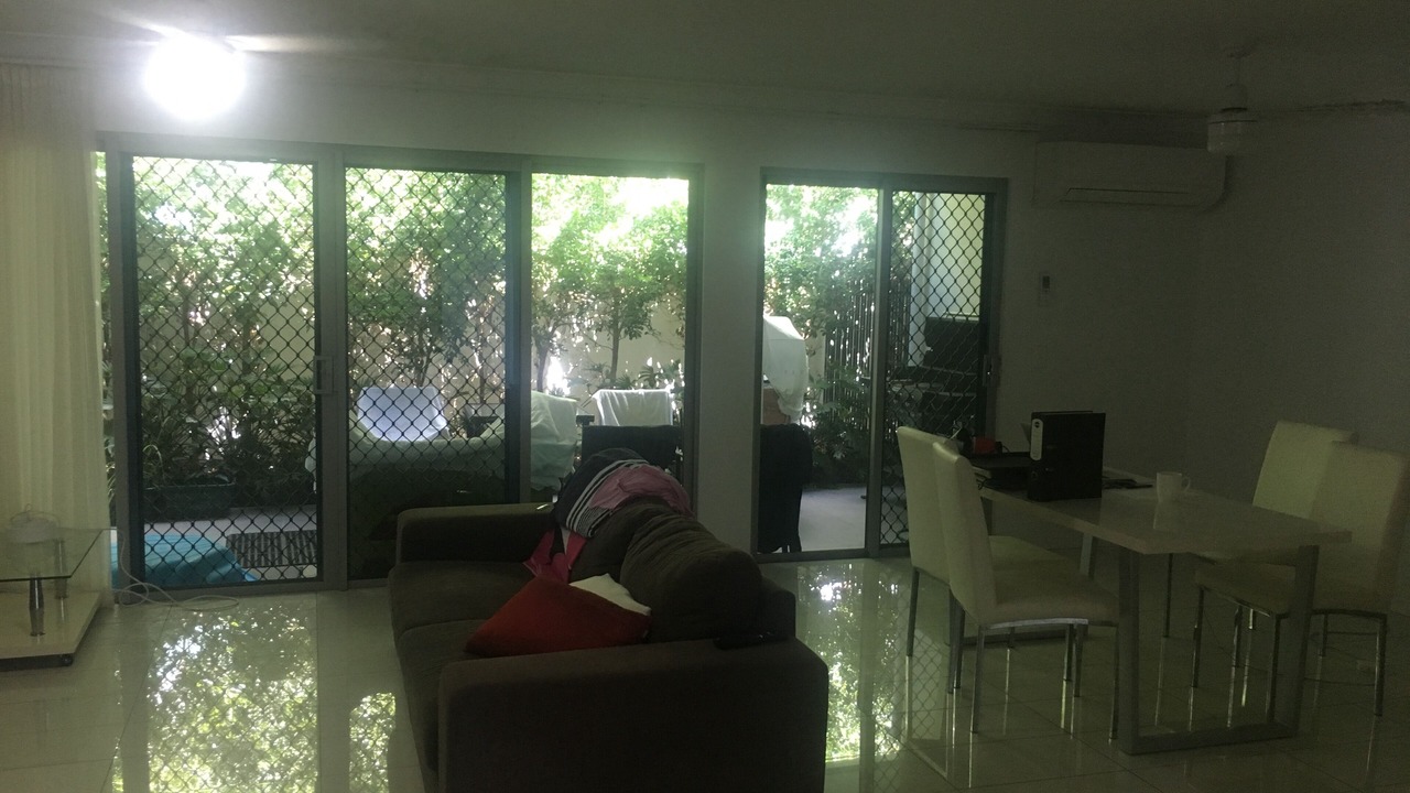 Photo of Livingroom in Biggera Waters