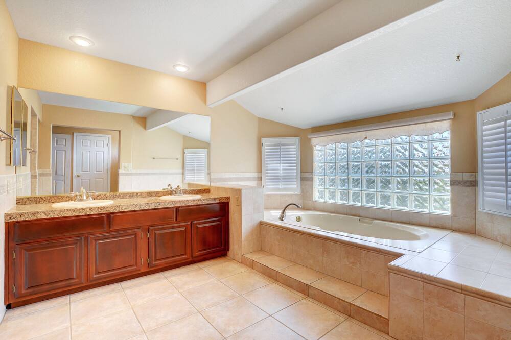 Photo of Bathroom in The Section Seven