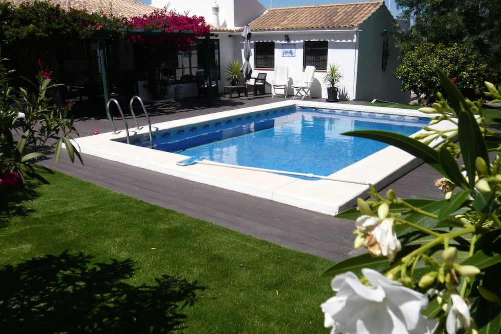 Photo of Outdoor in Picarral