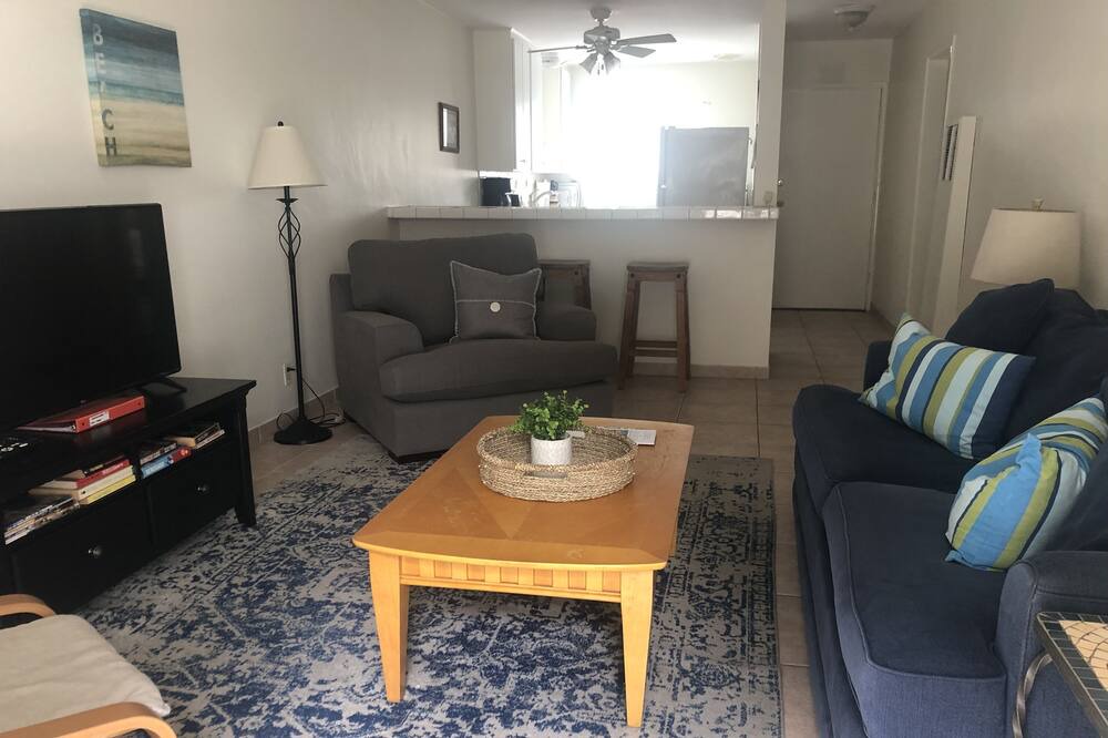 Photo of Livingroom in Carpinteria