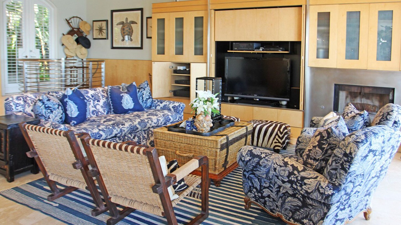 Photo of Livingroom in Western Malibu