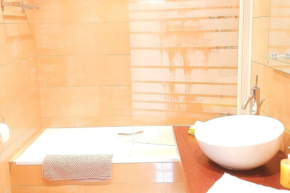 Photo of Bathroom in Cuba