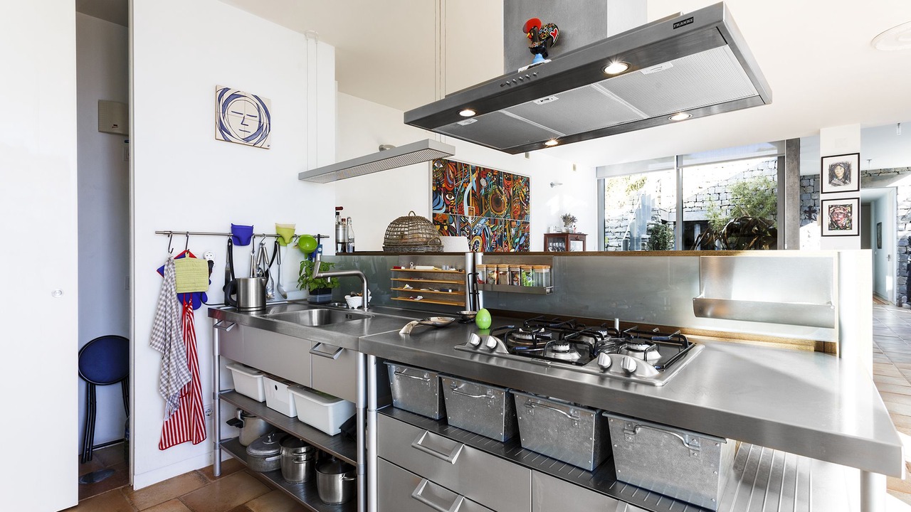 Photo of Kitchen in Santo Estevao
