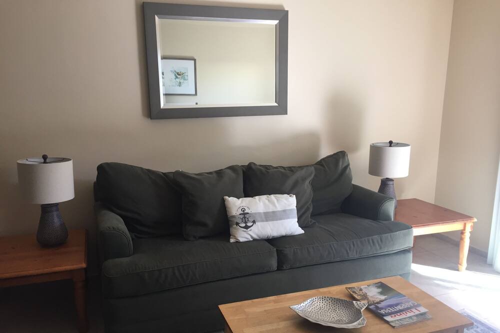 Photo of Livingroom in Carpinteria