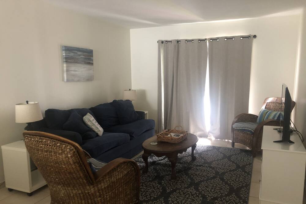 Photo of Livingroom in Carpinteria