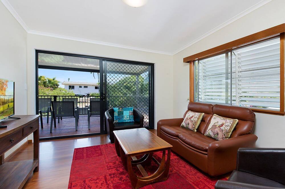 Photo of Livingroom in Golden Beach