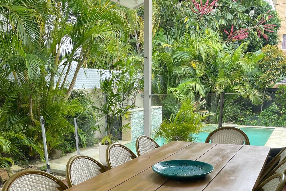 Photo of Patio Balcony in Mermaid Beach