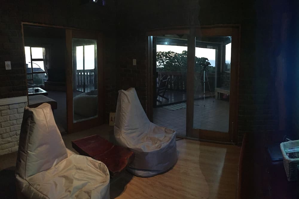 Photo of Bedroom in Wavecrest