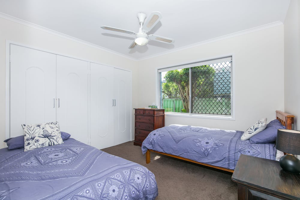 Photo of Bedroom in Burleigh Waters