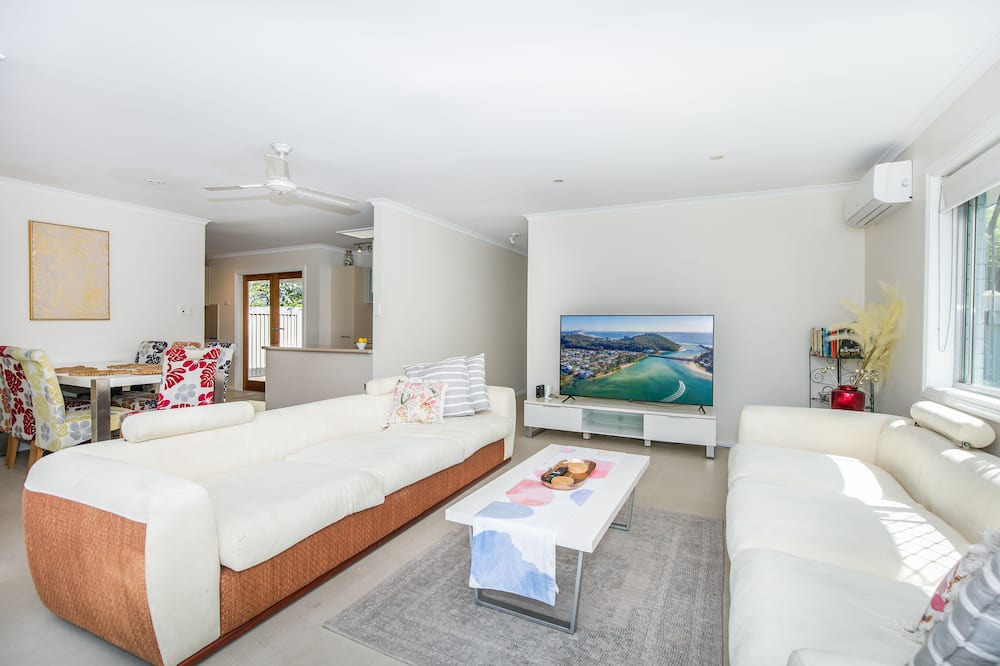 Photo of Bedroom in Burleigh Waters