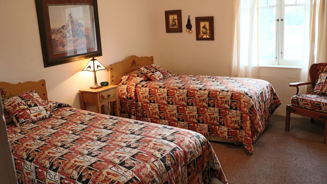 Photo of Bedroom in Wickenburg