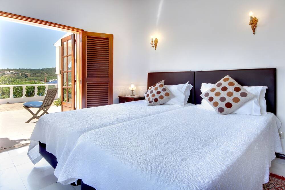 Photo of Bedroom in Sao Bras de Alportel