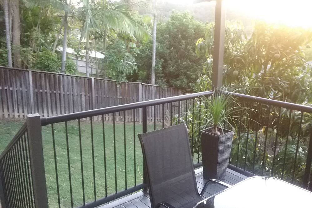 Photo of Patio Balcony in Pacific Pines