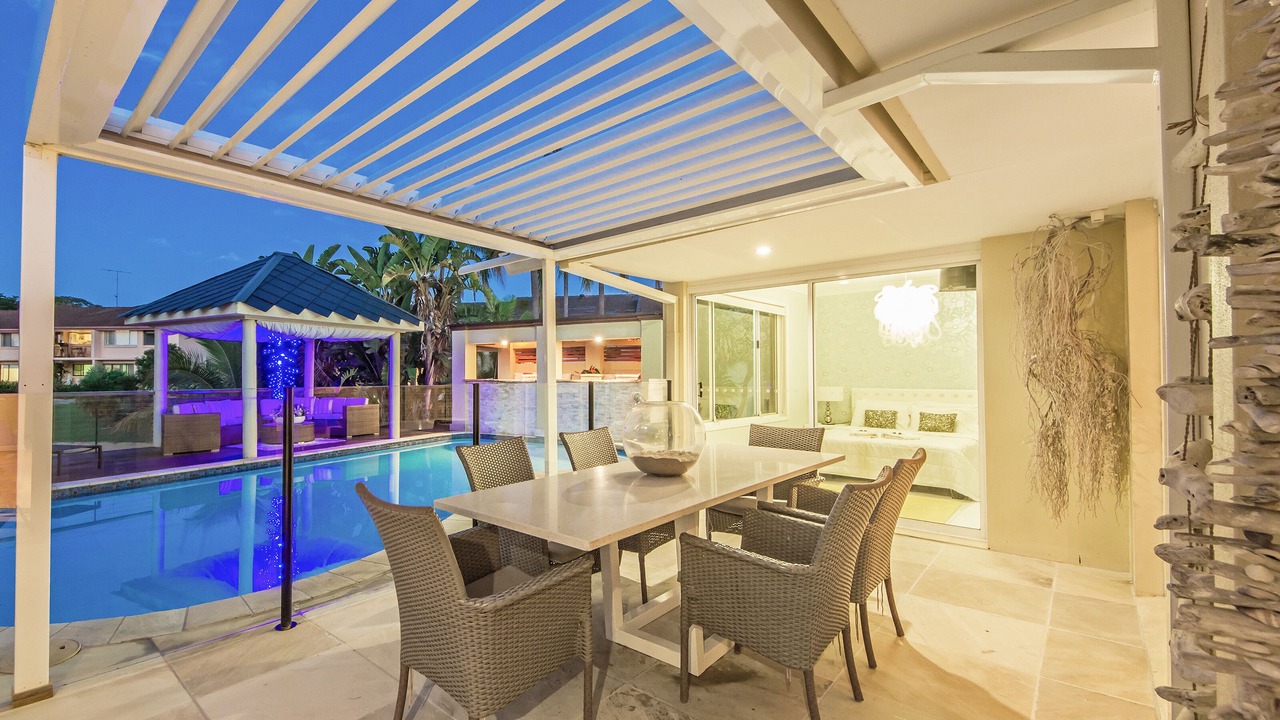 Photo of Outdoor in Mermaid Waters