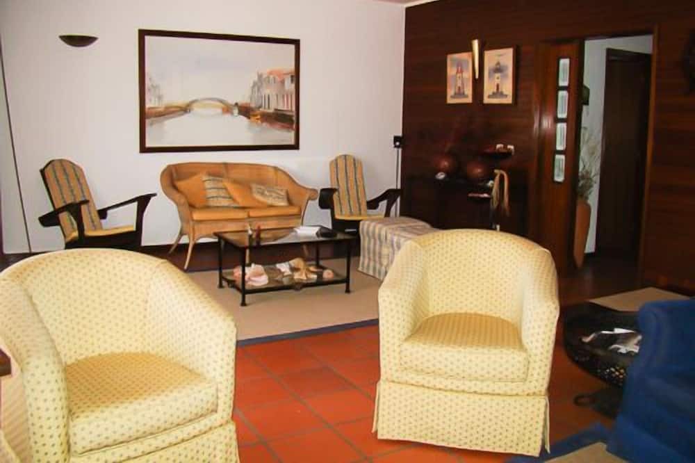 Photo of Livingroom in Barra