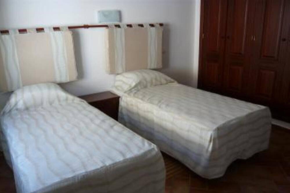 Photo of Bedroom in Santo Estevao