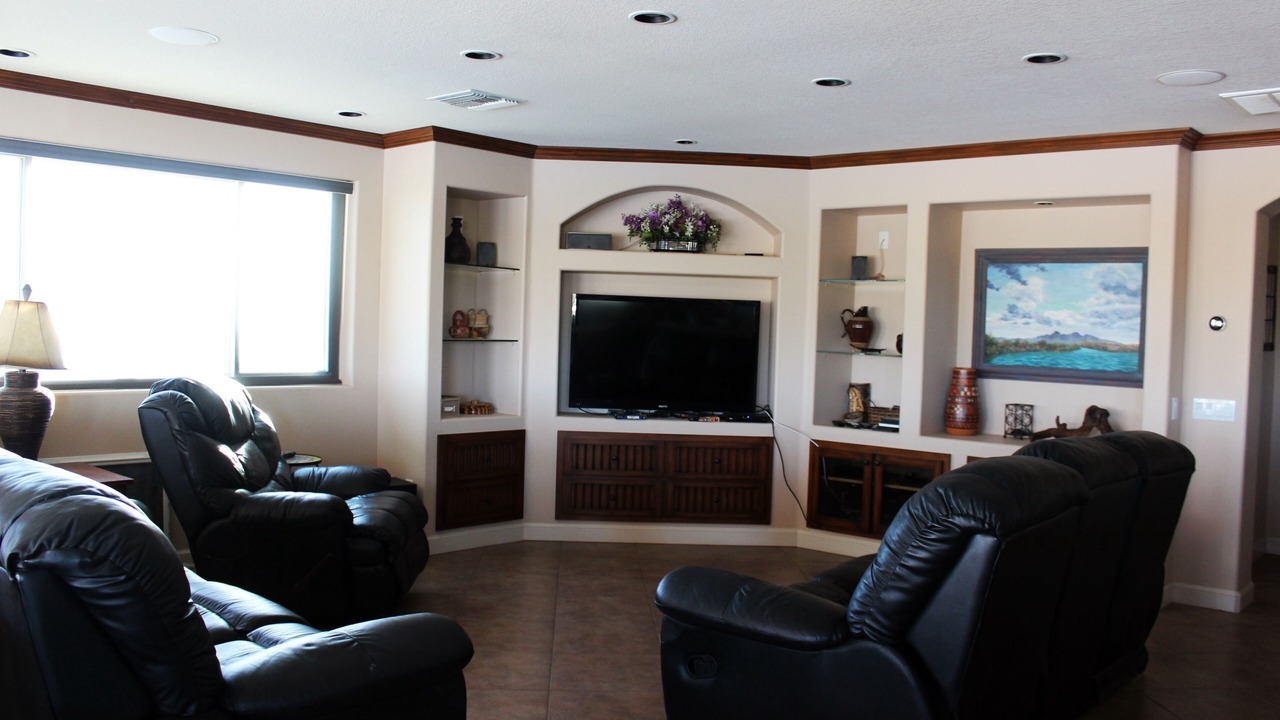 Photo of Livingroom in Earp
