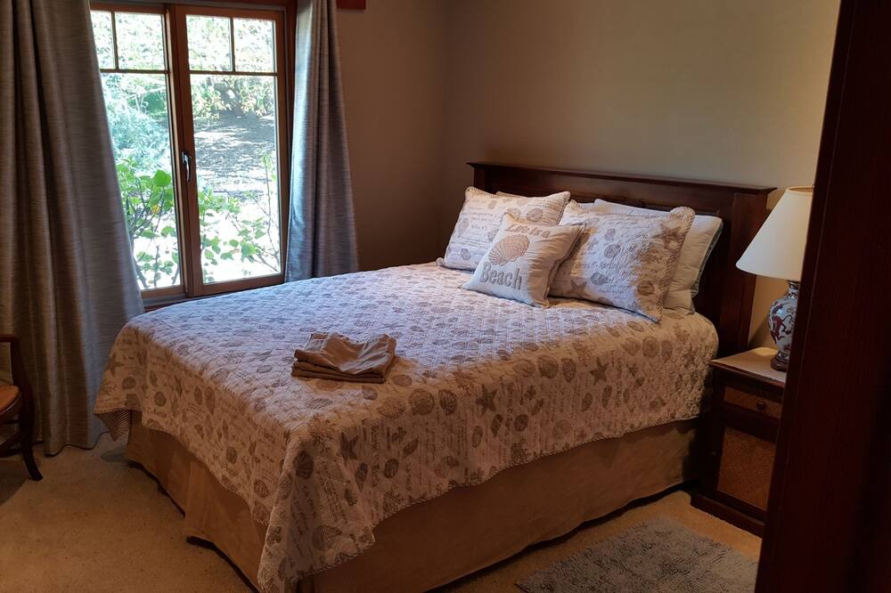Photo of Bedroom in Callender
