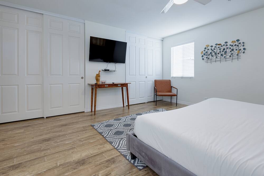 Photo of Bedroom in Rancho Oakey