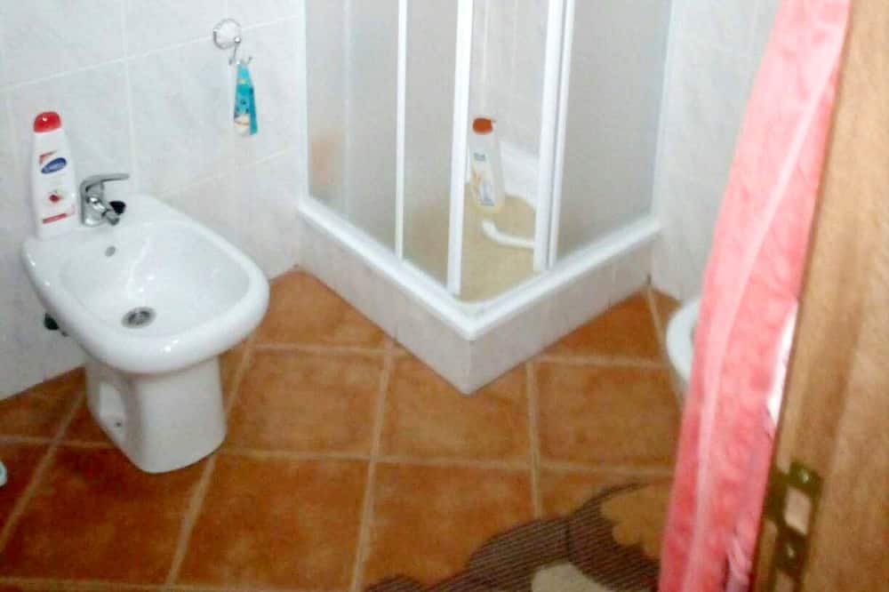 Photo of Bathroom in Freches