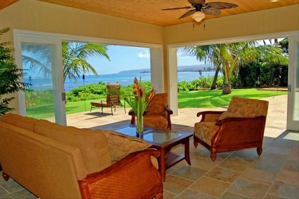 Photo of Outdoor in Waialua
